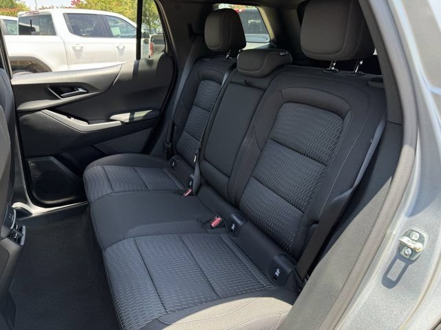 New 2027 Chevrolet Equinox LT FWD image 23