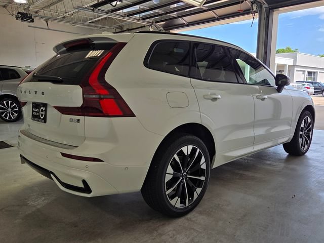 New 2026 Volvo XC60 B5 Plus w/ Protection Package Premier AWD/4WD image 5