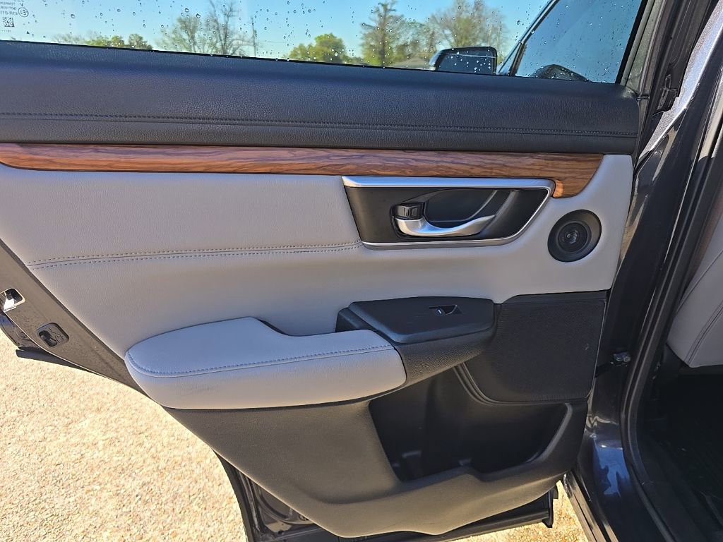 Used 2019 Honda CR-V Touring image 39