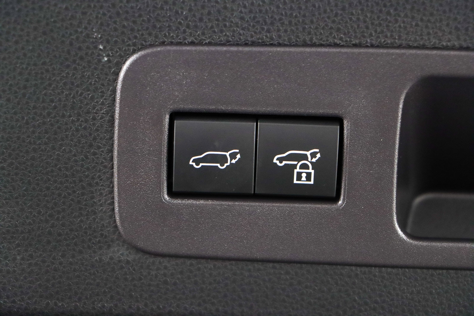 Used 2024 Lexus LX 600 4WD w/ Interior Upgrade Package image 33