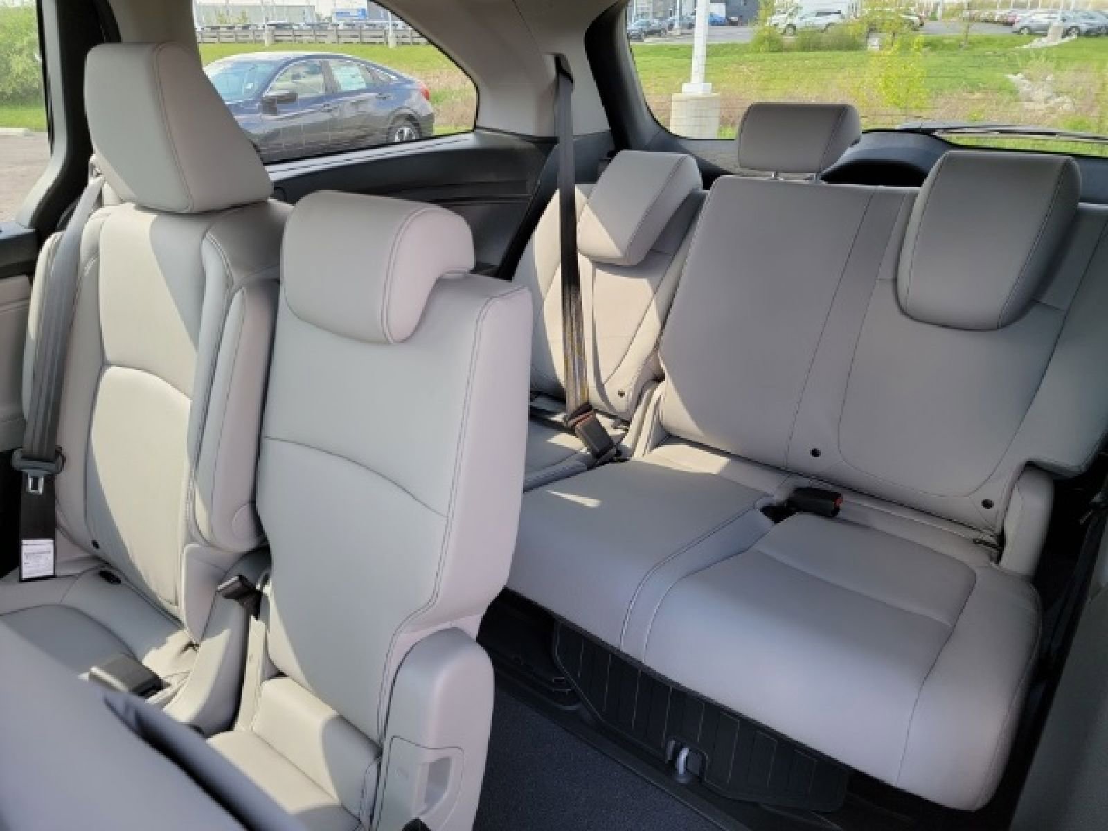 Used 2024 Honda Odyssey EX-L image 24