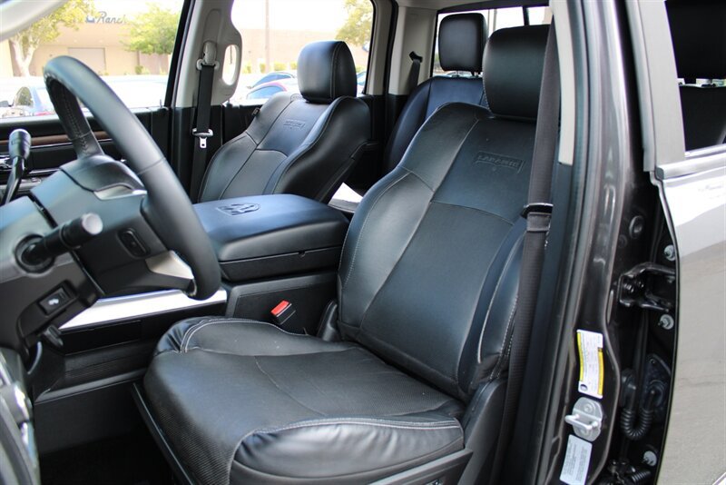 Used 2016 RAM 2500 Laramie w/ Convenience Group AWD/4WD image 14