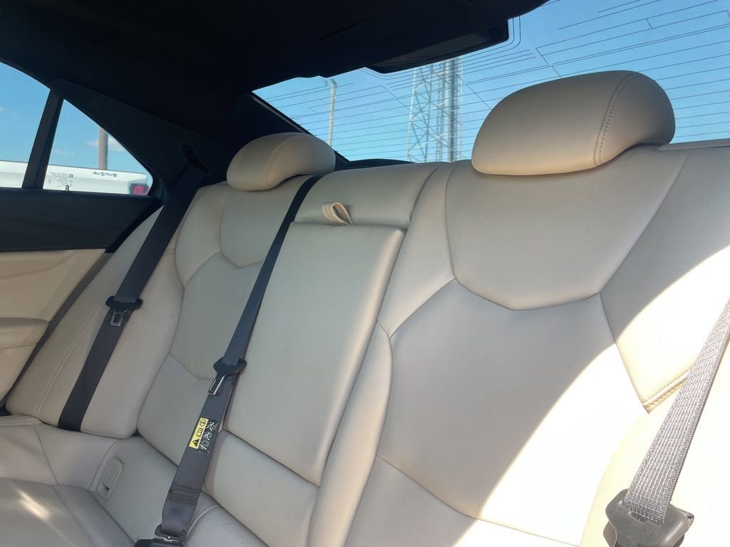 Used 2021 Cadillac CT4 Luxury w/ Cold Weather Package RWD image 15