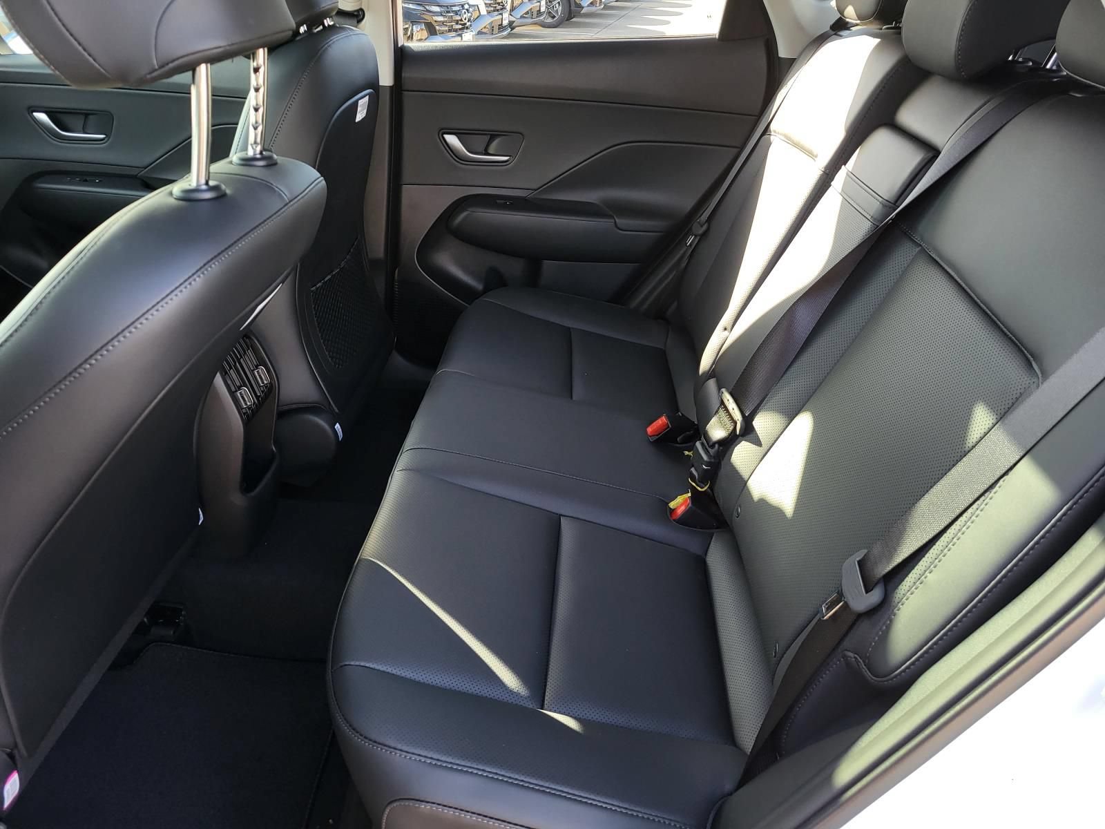 New 2026 Hyundai Kona Limited FWD image 13