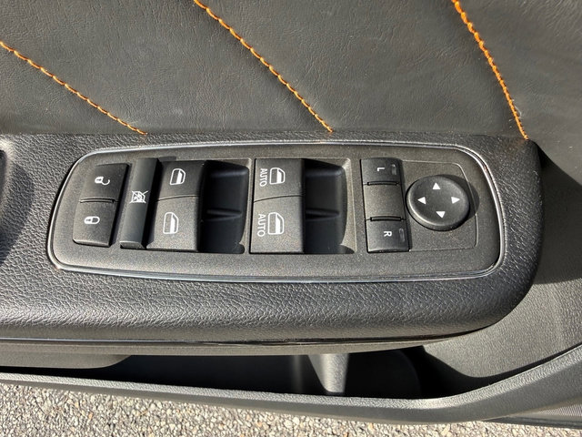 Used 2022 Dodge Charger Scat Pack image 13