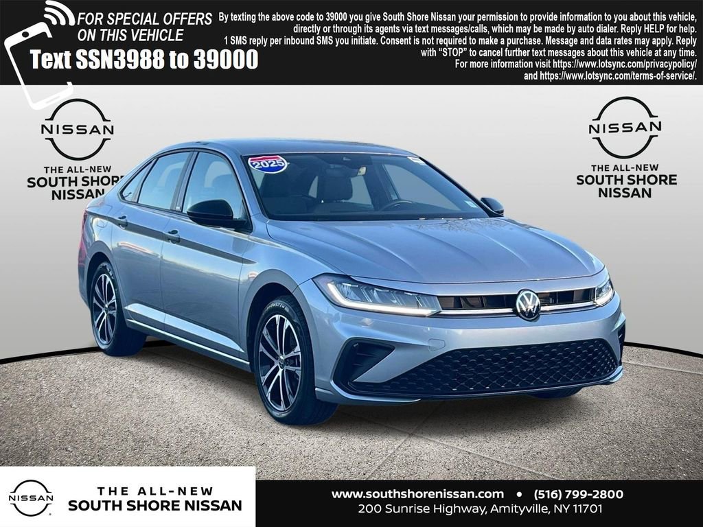 Used 2025 Volkswagen Jetta Sport image 1