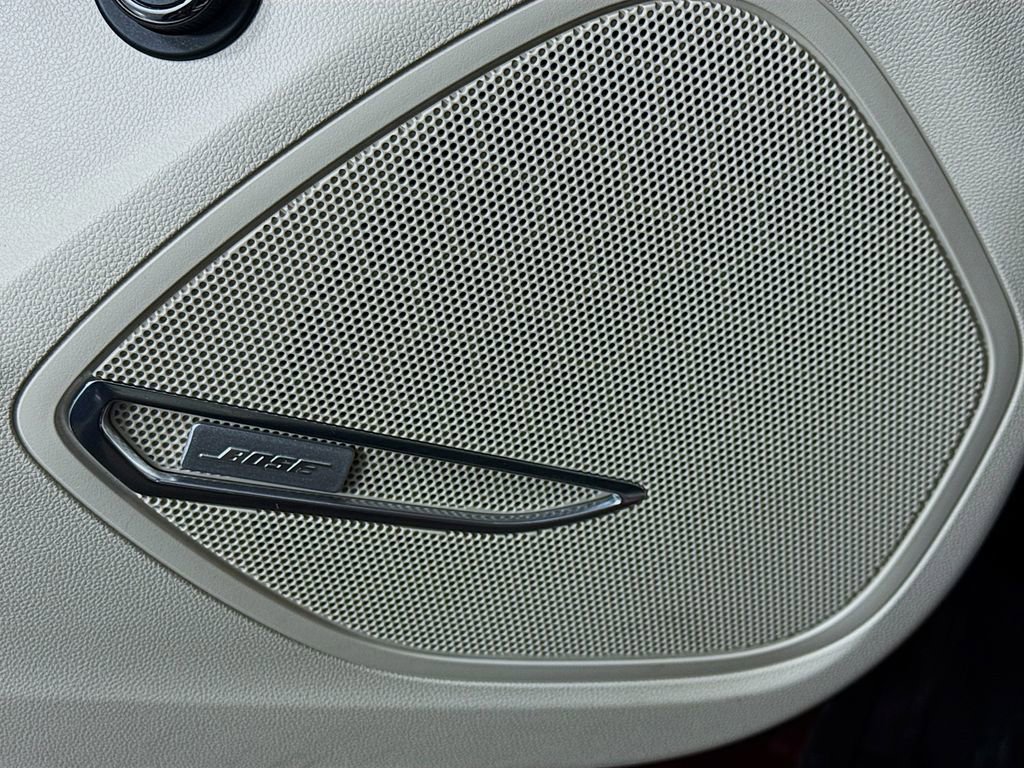 Used 2022 Buick Envision Avenir w/ Technology Package II image 23