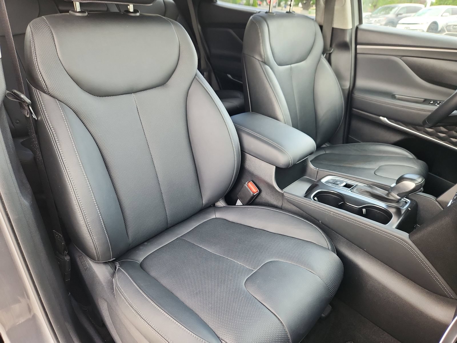 Used 2019 Hyundai Santa Fe Limited AWD/4WD image 14
