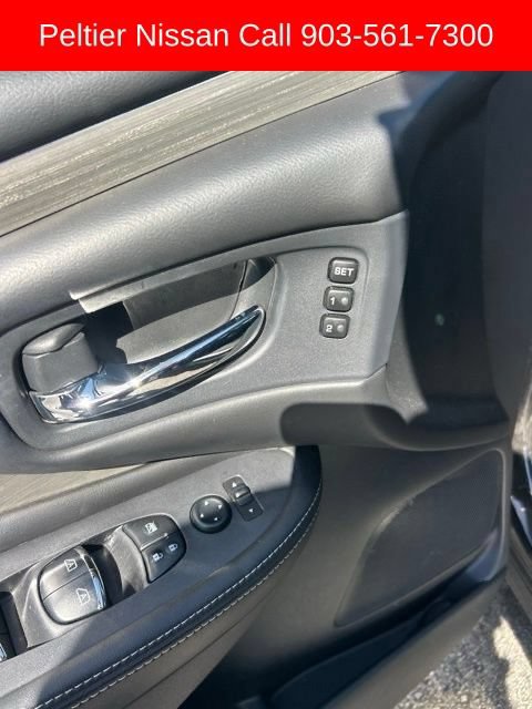 Used 2018 Nissan Murano SL w/ Moonroof Package FWD image 10