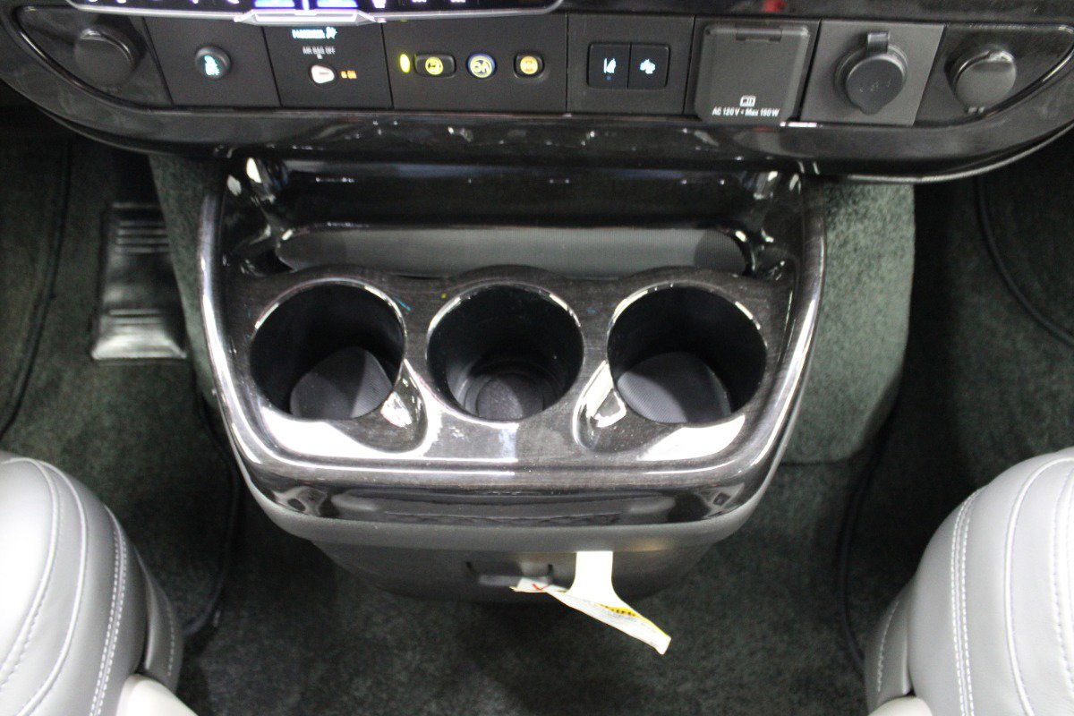 Used 2025 Chevrolet Express 2500 Extended w/ Driver Convenience Package image 32