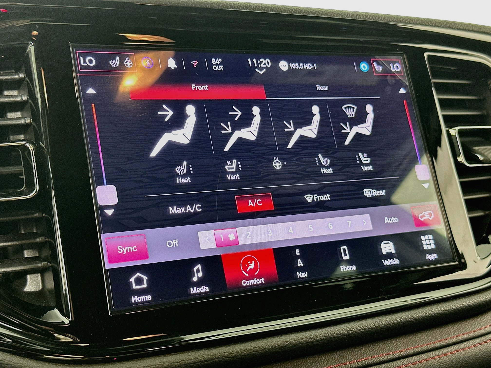 Used 2023 Dodge Durango R/T AWD/4WD image 16