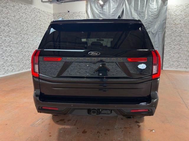 Used 2025 Ford Expedition Tremor image 5