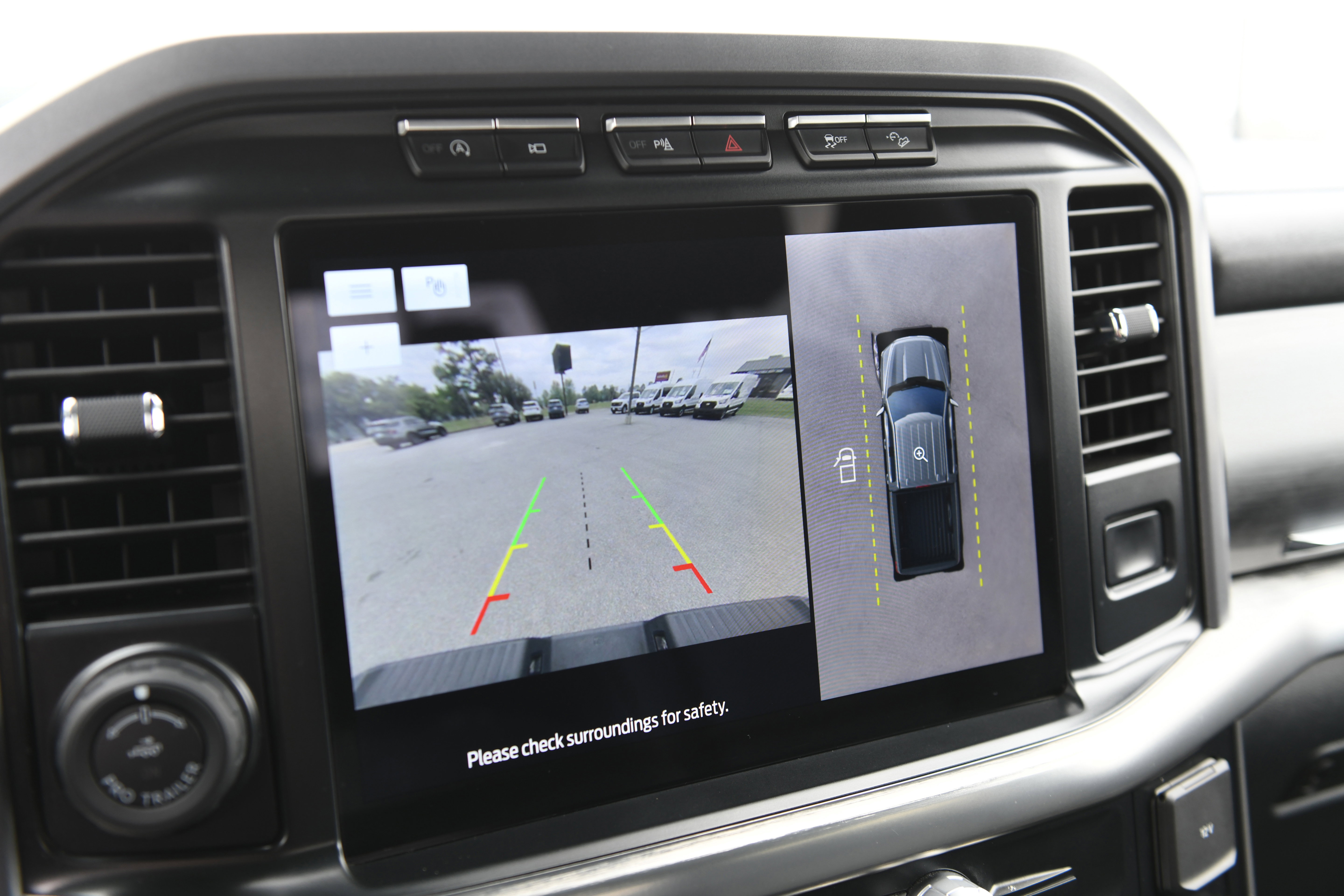 Used 2023 Ford F150 Lariat w/ Max Trailer Tow Package image 26