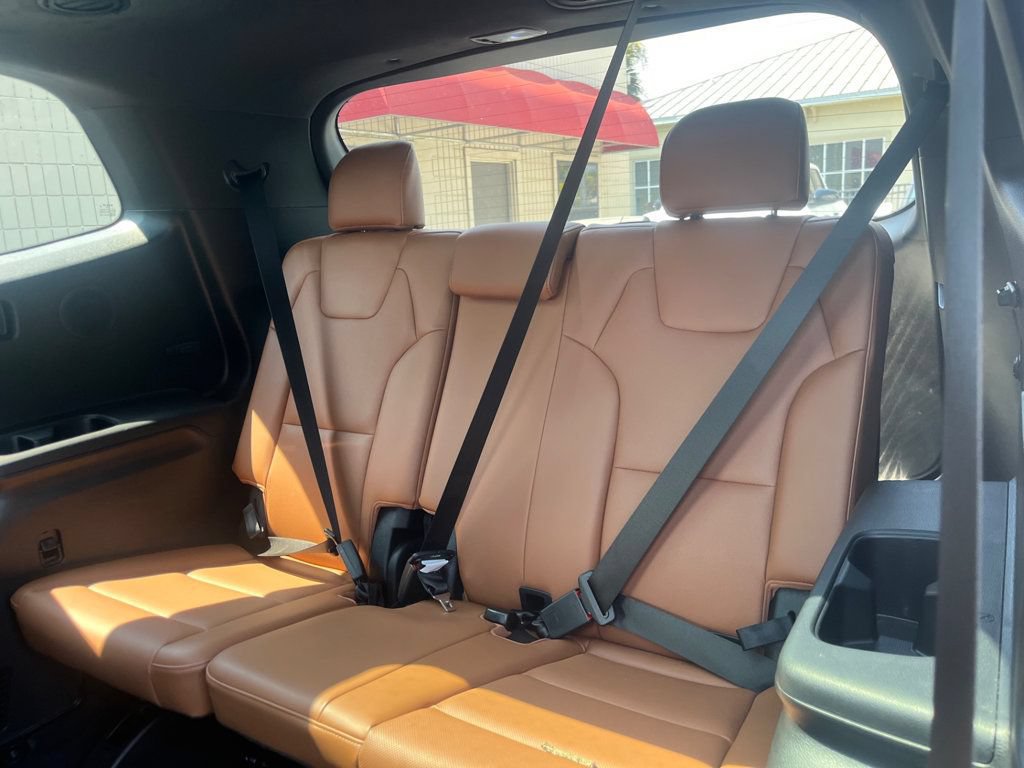 Used 2025 Kia Telluride SX Prestige X-Pro AWD/4WD image 13