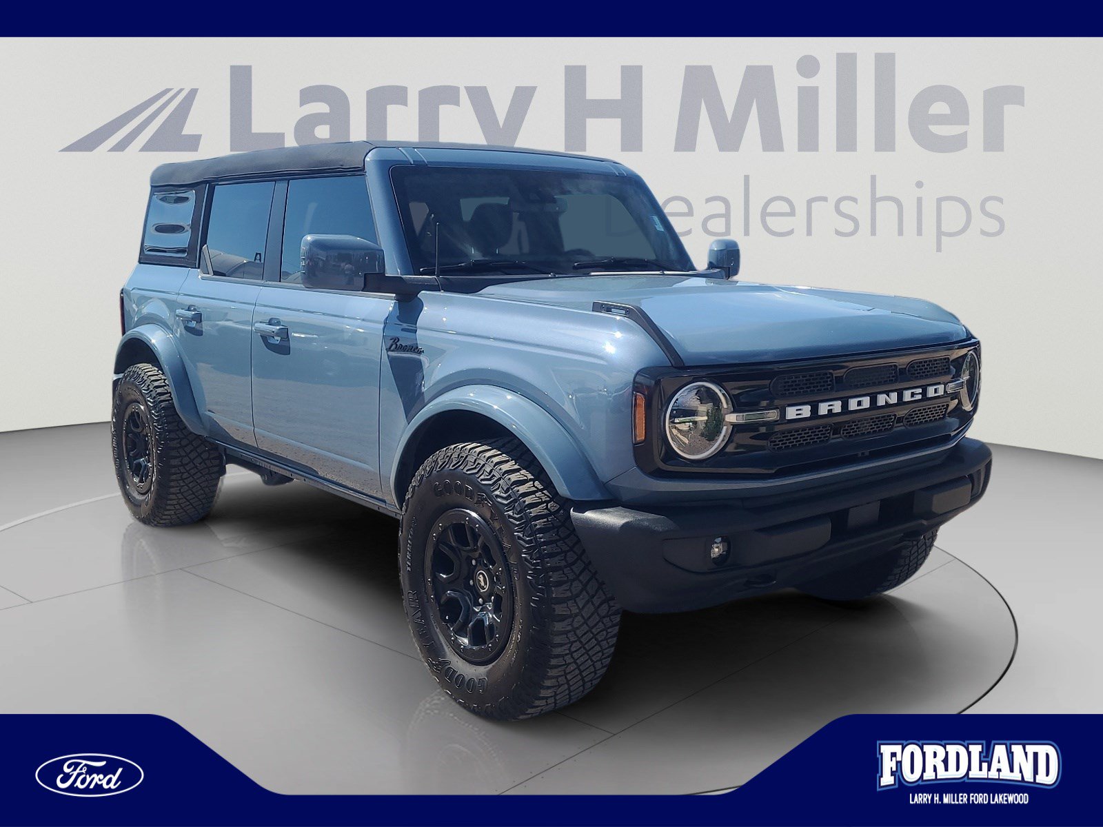Used 2023 Ford Bronco Outer Banks AWD/4WD image 7