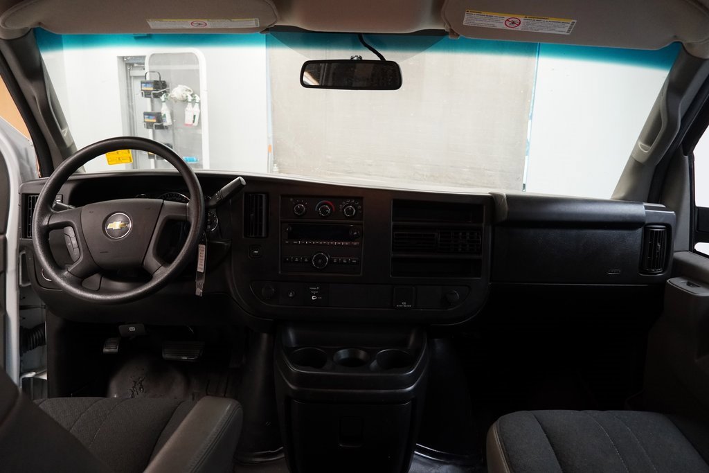 Used 2019 Chevrolet Express 2500 w/ Driver Convenience Package image 9