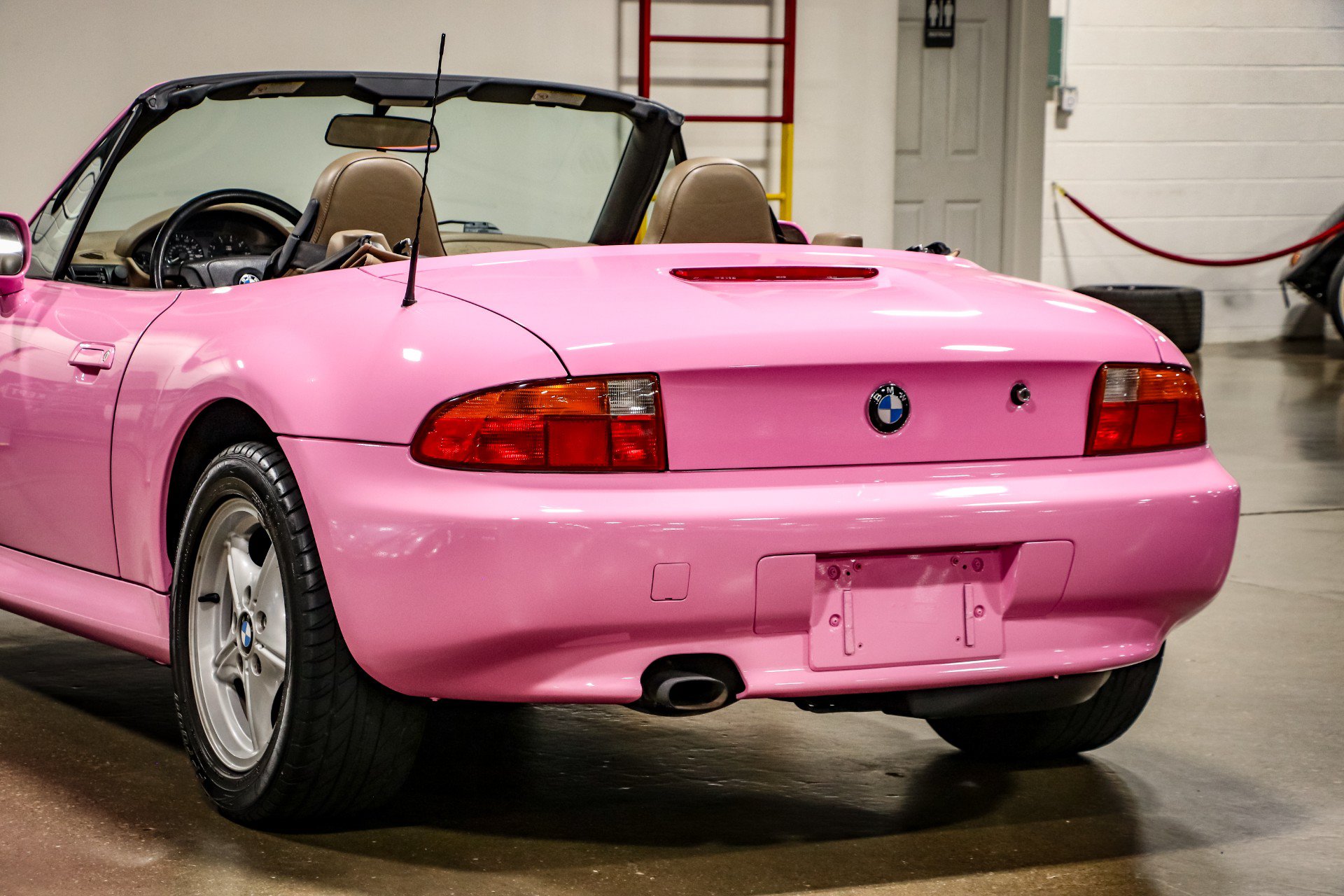 Used 1997 BMW Z3 1.9 RWD image 54