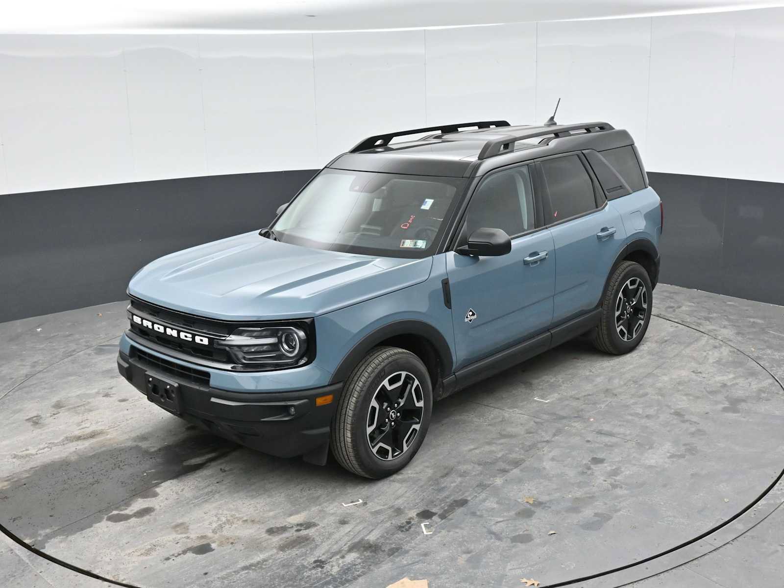Used 2023 Ford Bronco Sport Outer Banks w/ Tech Package AWD/4WD image 14
