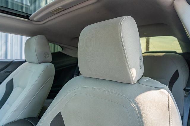 Used 2018 Chevrolet Camaro SS RWD image 20