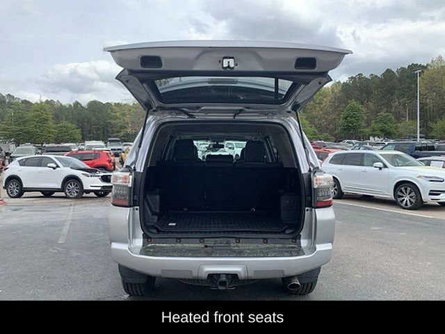 Used 2018 Toyota 4Runner SR5 Premium image 16