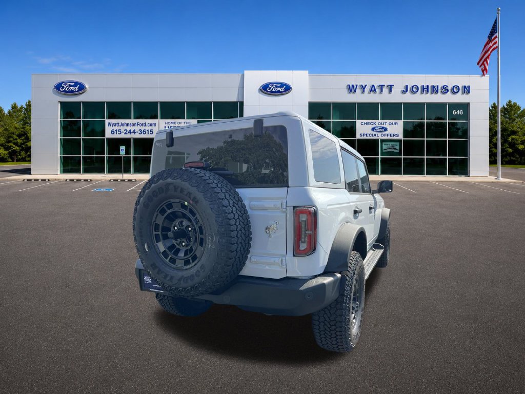 New 2026 Ford Bronco Outer Banks w/ Sasquatch Package AWD/4WD image 3