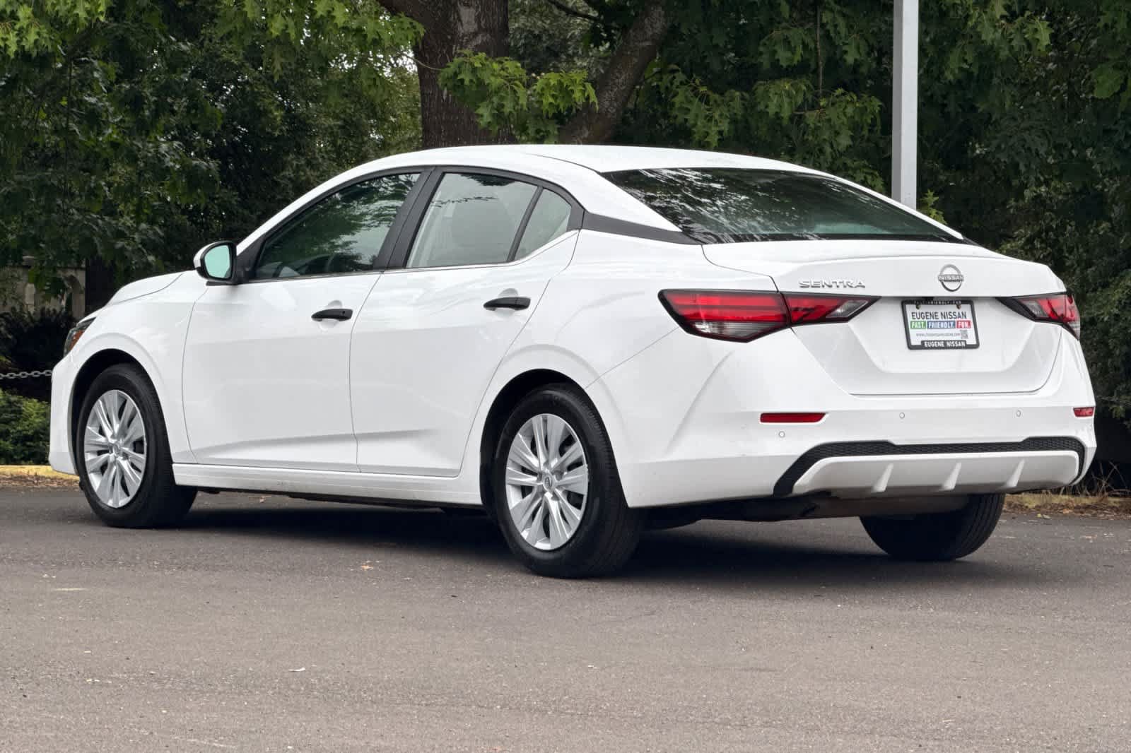 Used 2024 Nissan Sentra S FWD image 6