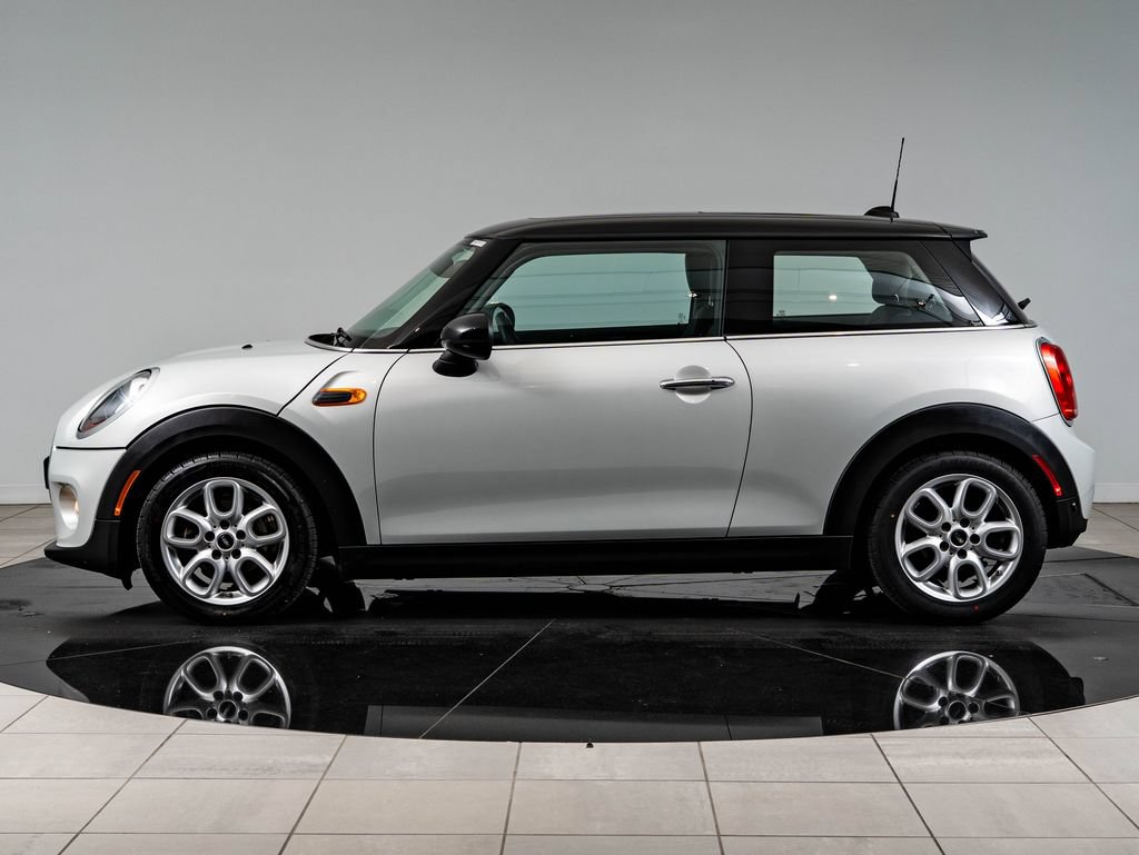Used 2016 MINI Cooper 2-Door Hardtop FWD image 5