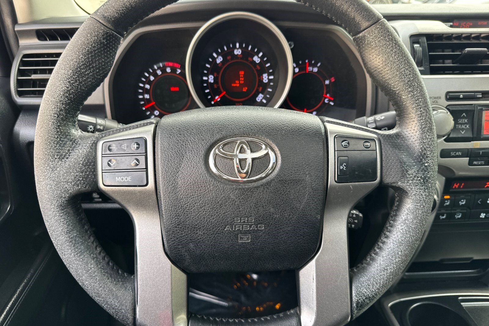 Used 2010 Toyota 4Runner Limited image 15