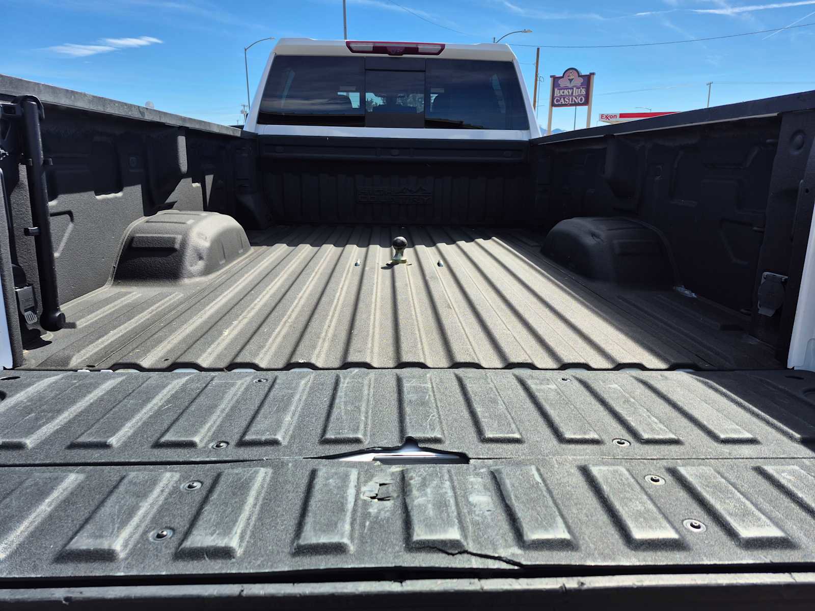 Used 2023 Chevrolet Silverado 3500 High Country w/ Technology Package image 6