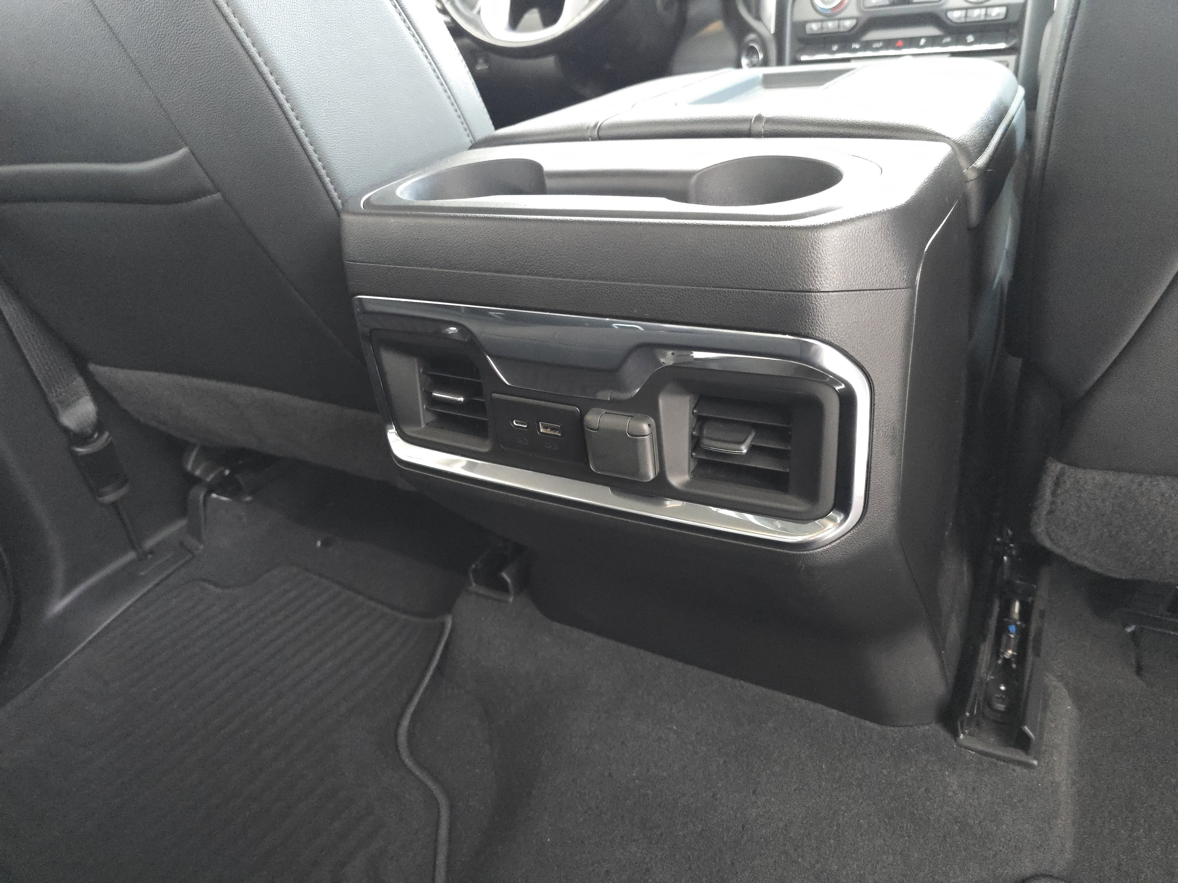 Used 2022 GMC Sierra 2500 SLT w/ SLT Premium Package image 21