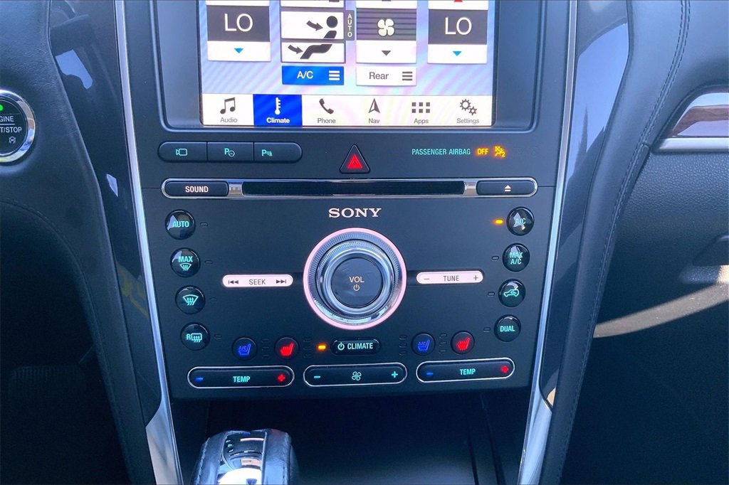 Used 2018 Ford Explorer Platinum image 15