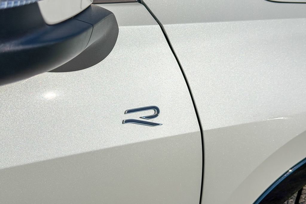 New 2026 Volkswagen Tiguan SEL R-Line image 7