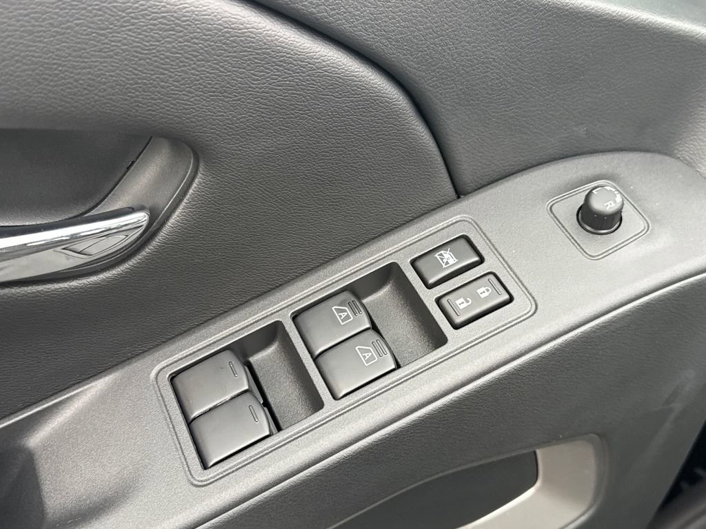 New 2026 Nissan Frontier SV w/ All-Weather Content Package AWD/4WD image 12