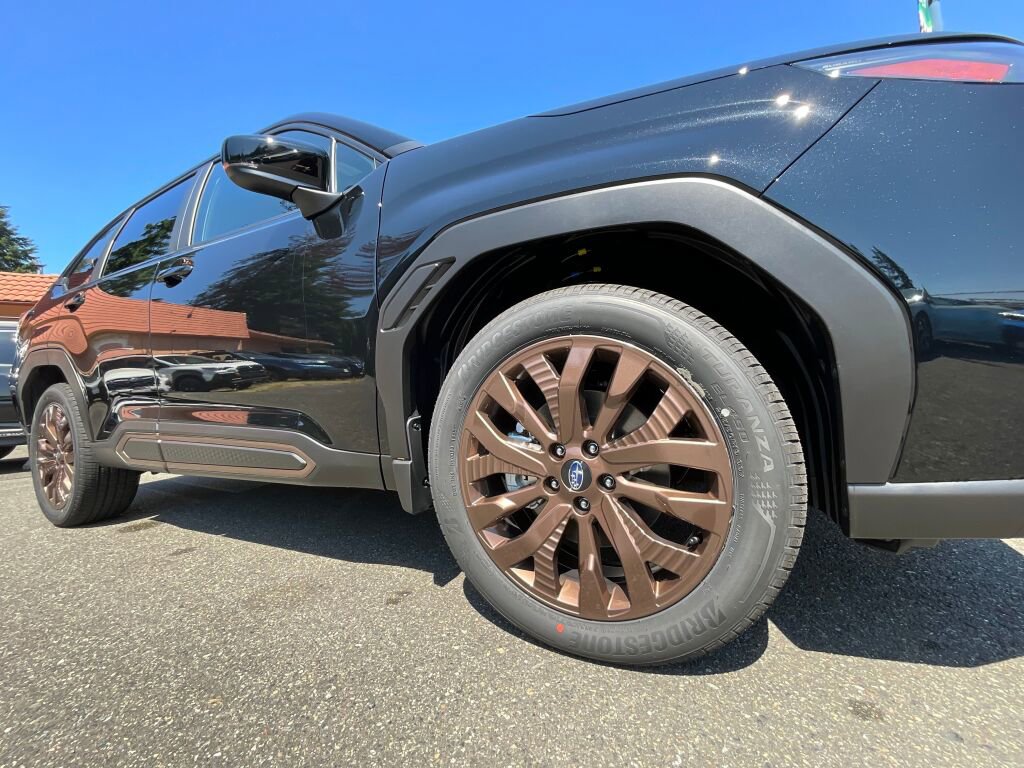 Used 2025 Subaru Forester Sport image 9