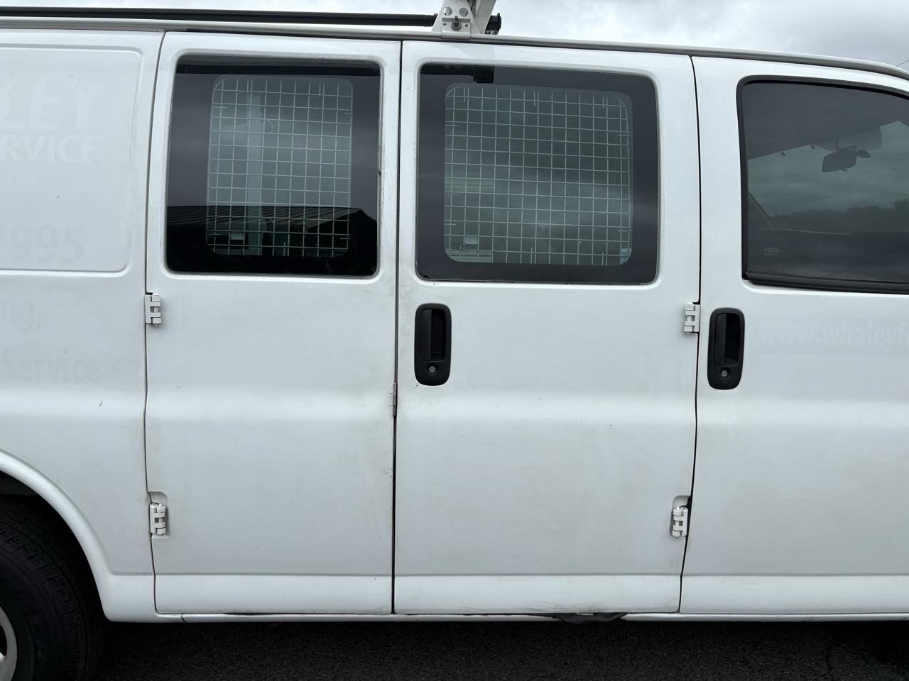 Used 2020 GMC Savana 2500 w/ Driver Convenience Package RWD image 33