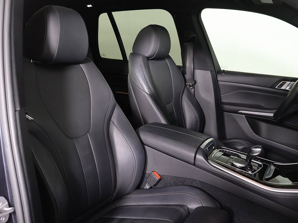 Used 2021 BMW X5 xDrive40i w/ Premium Package 2 image 31