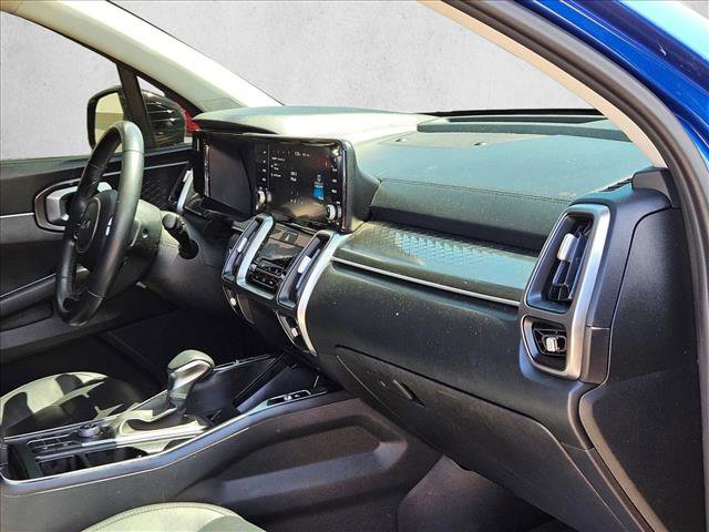Used 2023 Kia Sorento S FWD image 16