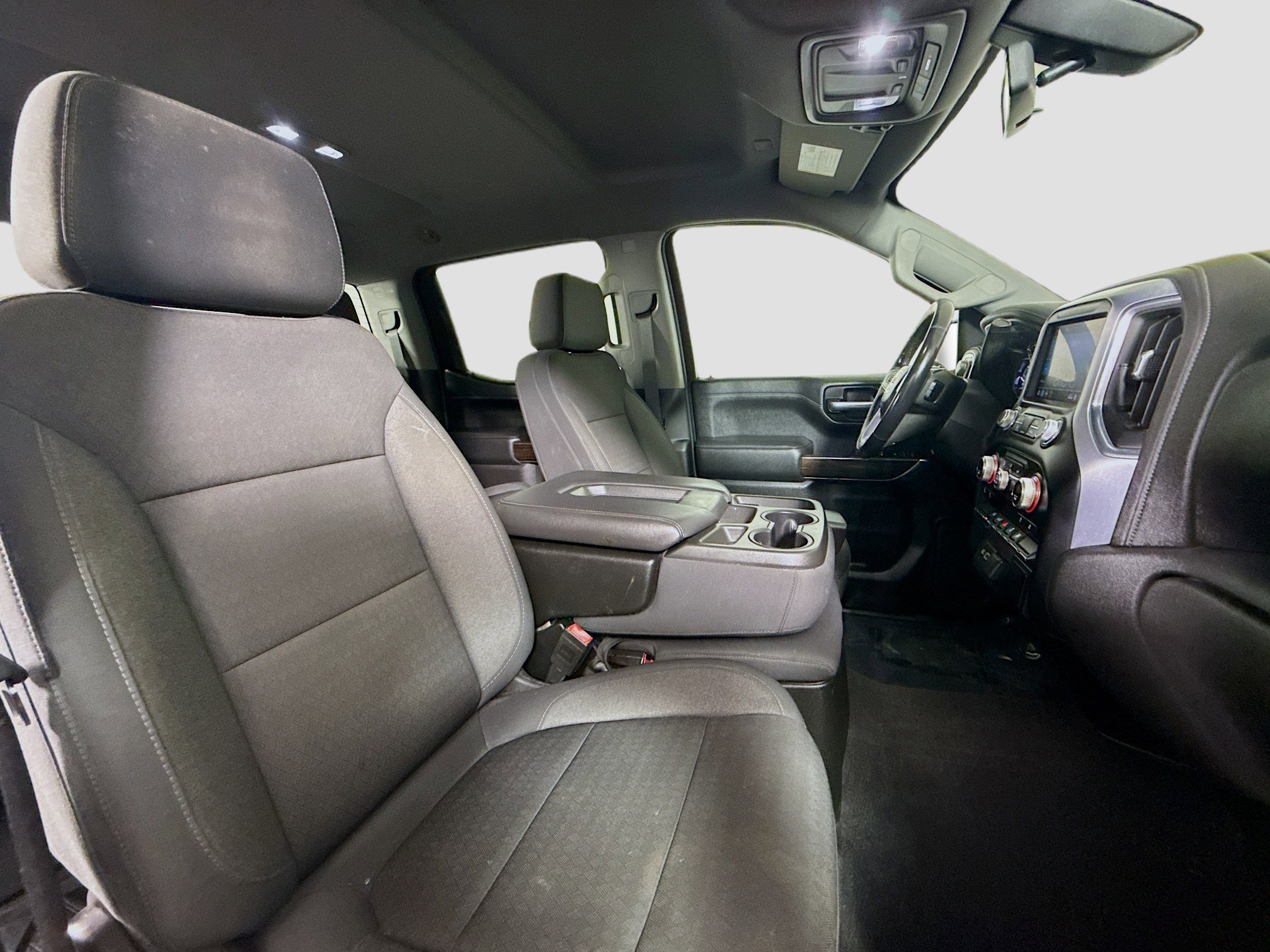 Used 2020 GMC Sierra 1500 Elevation w/ Elevation Value Package image 29