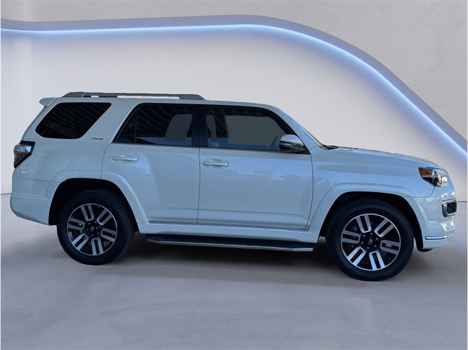 Used 2016 Toyota 4Runner Limited AWD/4WD image 7