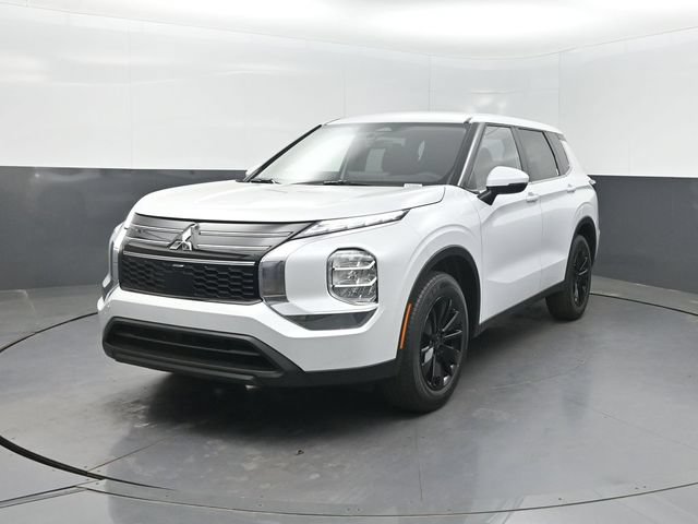 New 2026 Mitsubishi Outlander ES FWD video 2