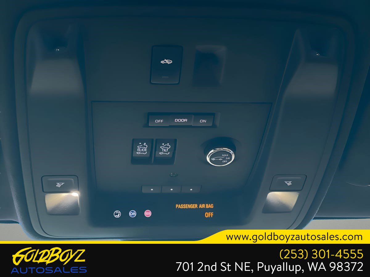 Used 2017 Cadillac Escalade ESV Platinum image 56