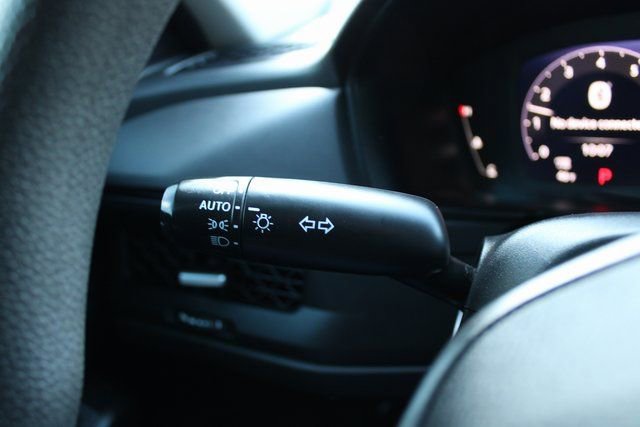 Used 2024 Honda Accord EX image 32