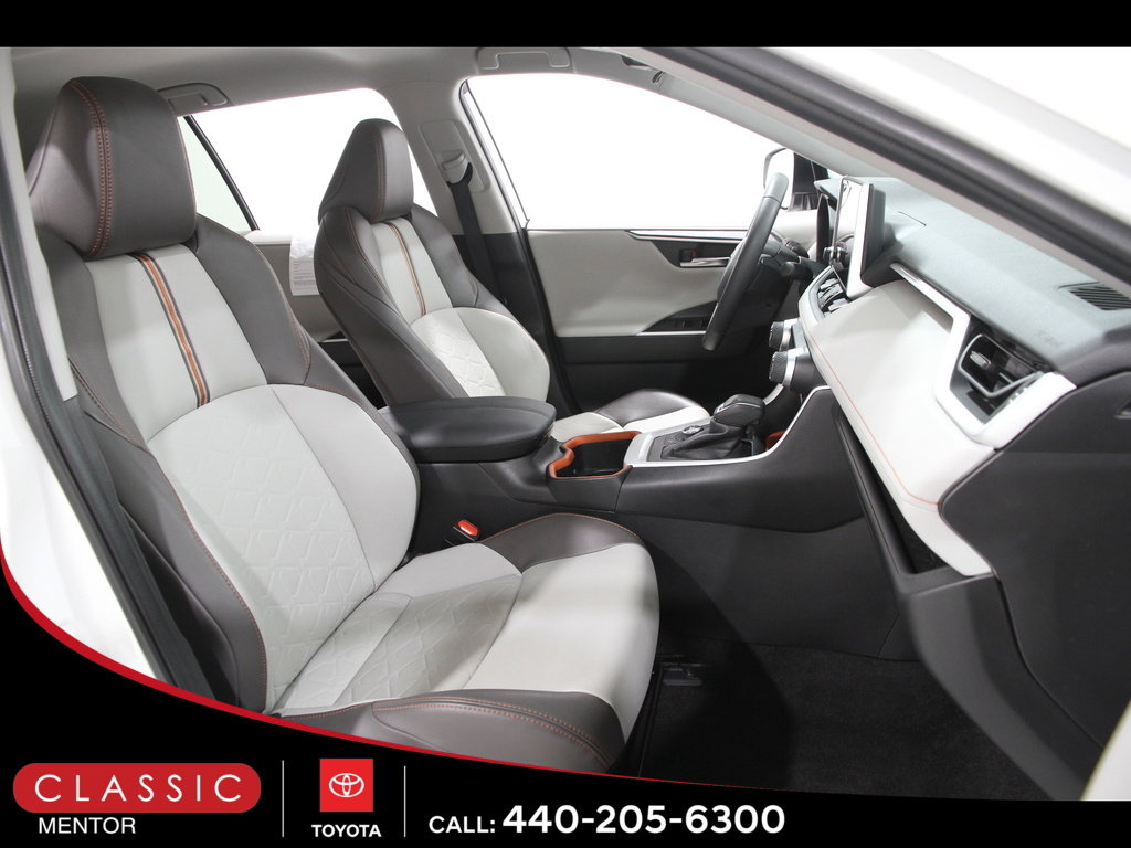 Used 2024 Toyota RAV4 Adventure image 18