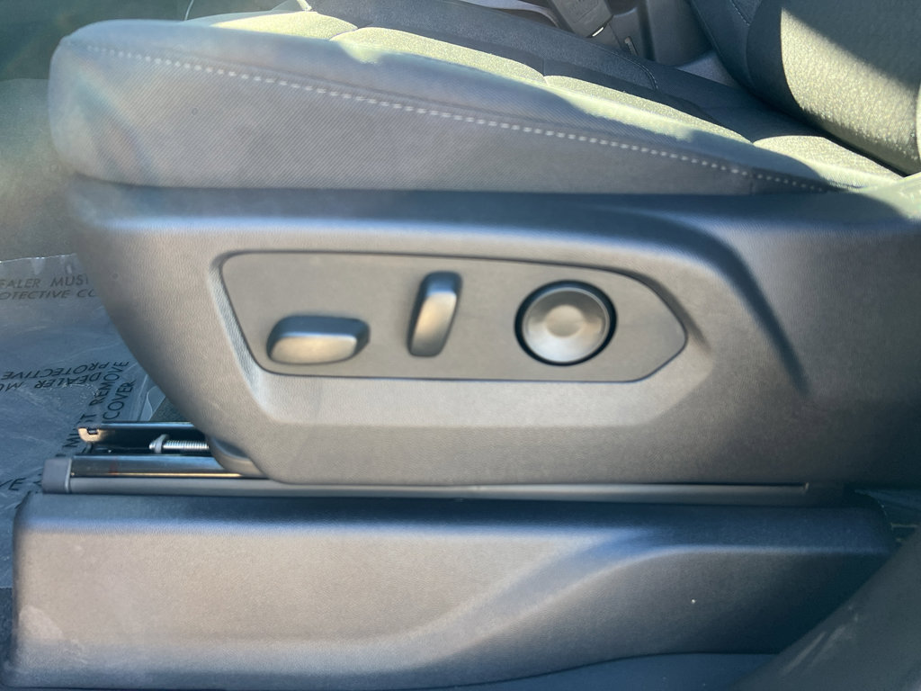 New 2026 GMC Sierra 1500 Elevation image 13