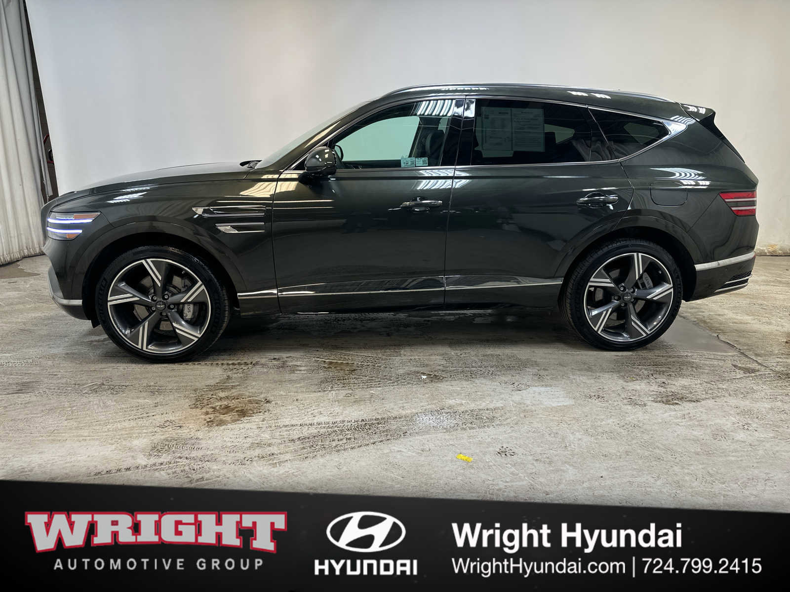 Certified 2025 Genesis GV80 2.5T Prestige image 7