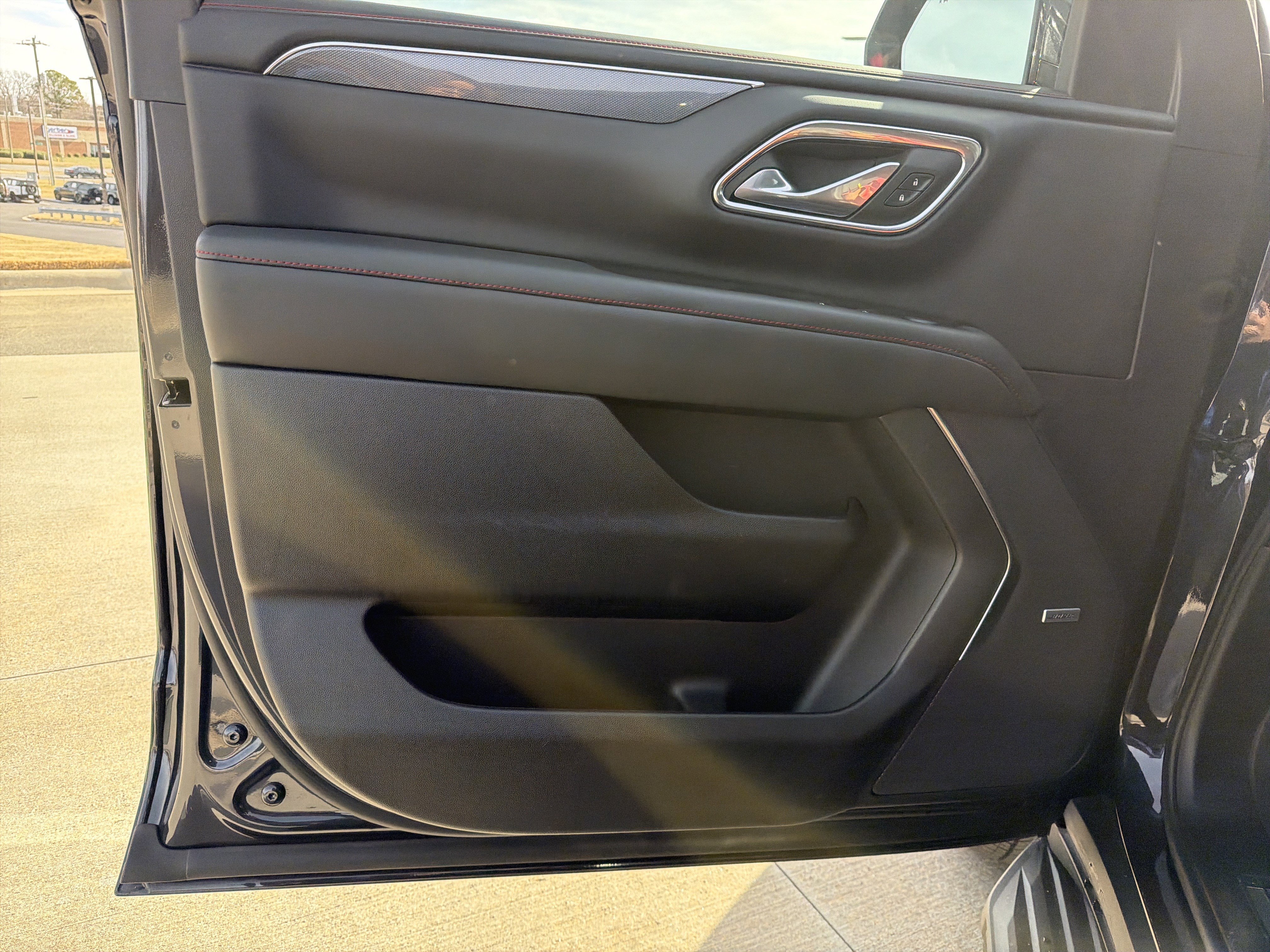 Used 2023 Chevrolet Tahoe RST w/ Luxury Package image 34