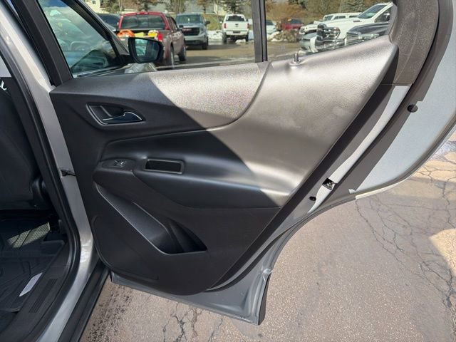 Used 2018 Chevrolet Equinox LT image 22