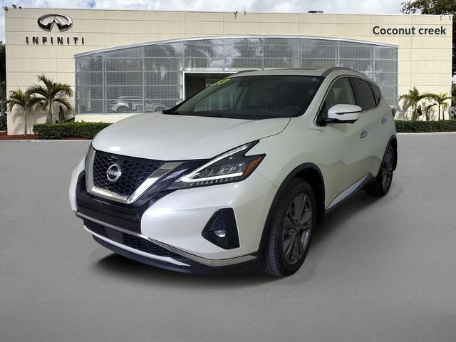Used 2023 Nissan Murano Platinum w/ Cargo Package FWD image 3