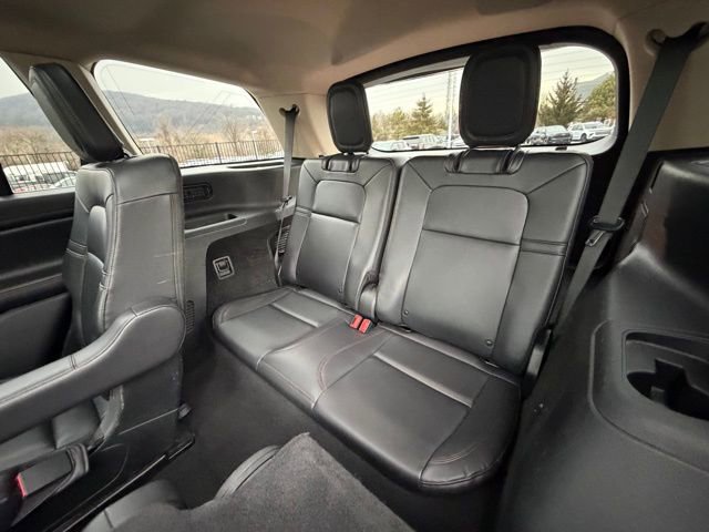 Used 2022 Lincoln Aviator AWD w/ Premium Package image 36