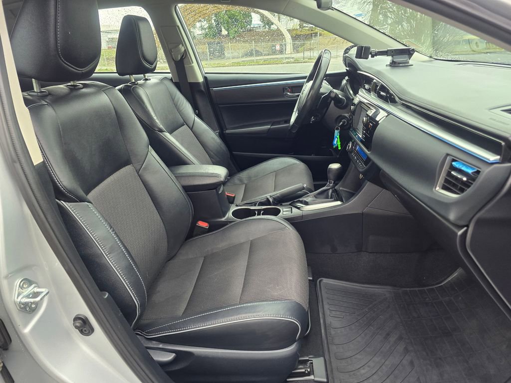 Used 2014 Toyota Corolla S image 15
